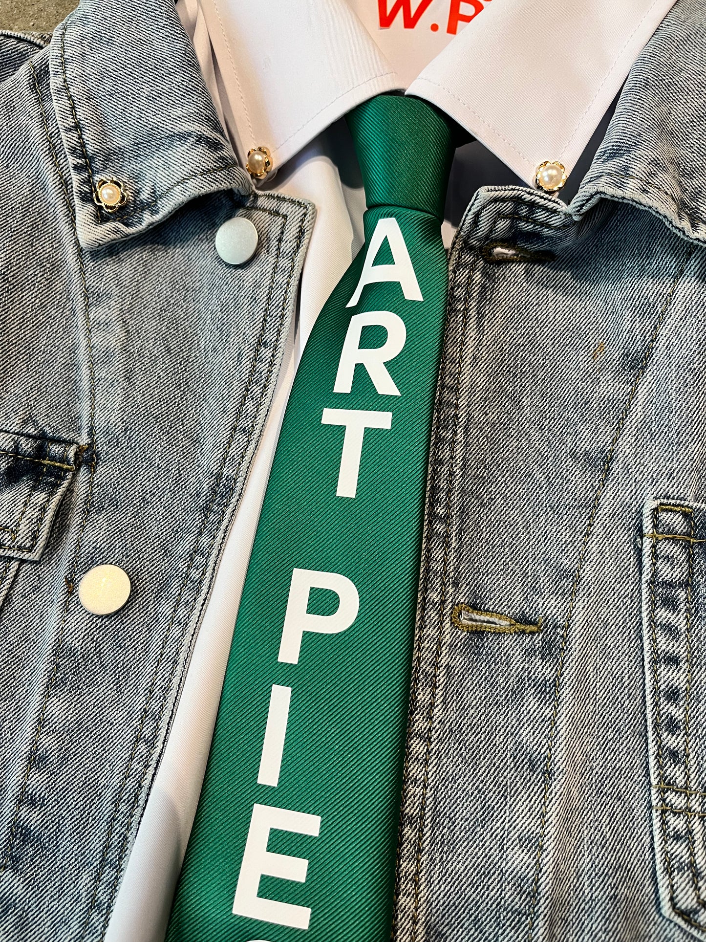 Art Piece Tie (Green)