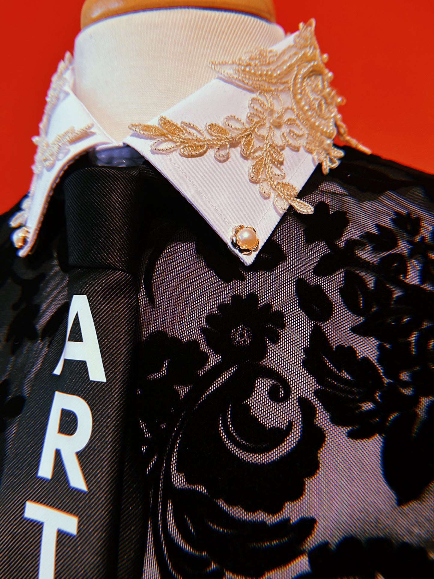 3 Piece Floral Sweater, Shirt and Tie + FREE ART BAG