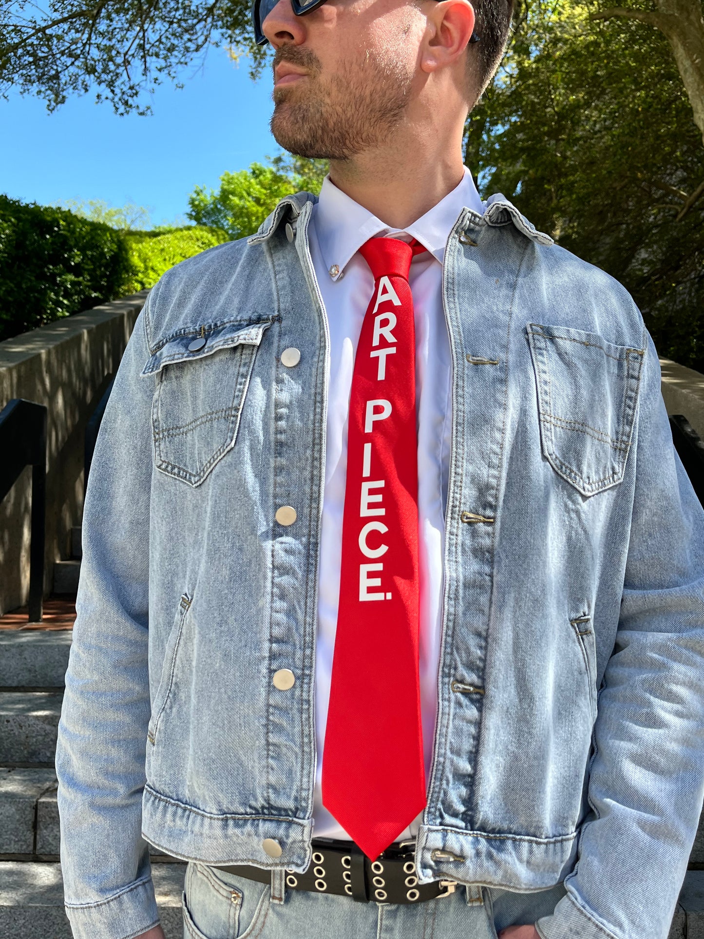 Art Piece Tie (Red)