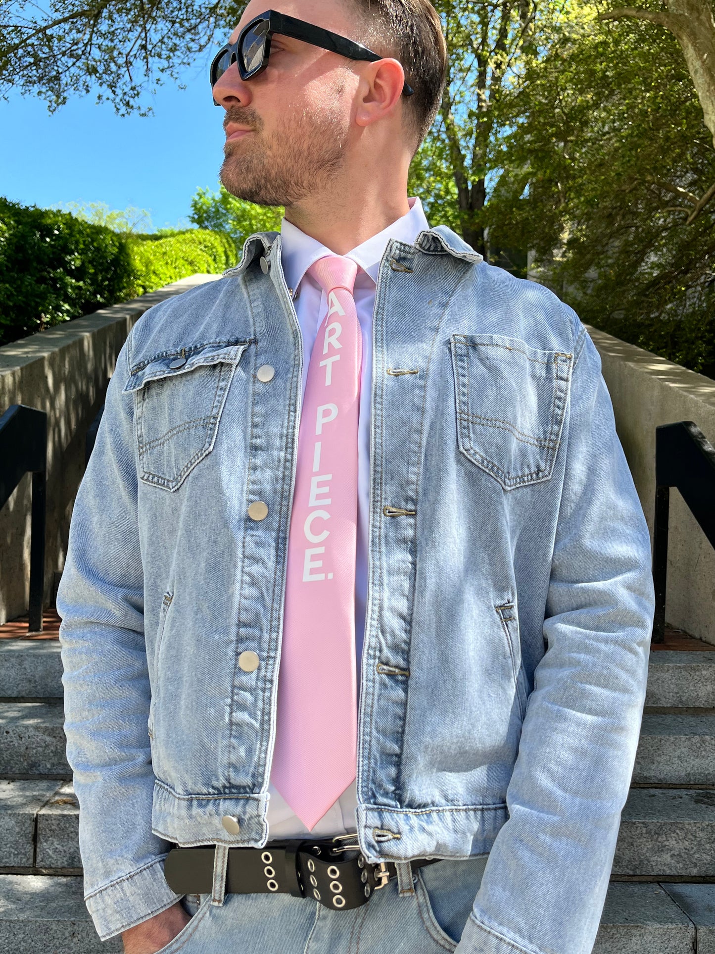 Art Piece Tie (Pink)